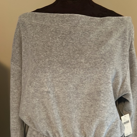 Anthropologie off-the-shoulder gray fleece dress - Picture 3 of 8